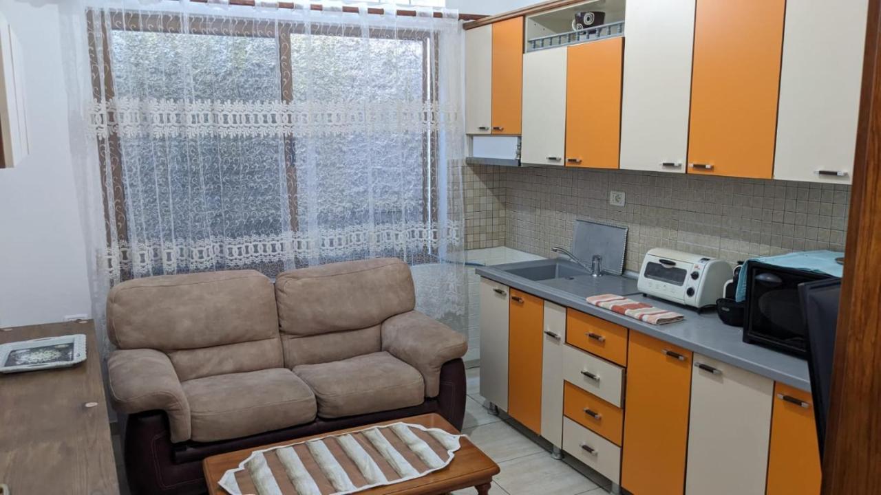 David Guesthouse Shkoder Exterior photo
