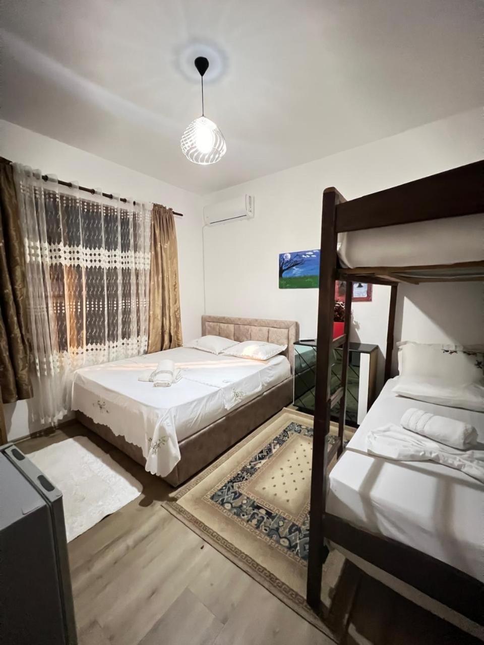 David Guesthouse Shkoder Exterior photo
